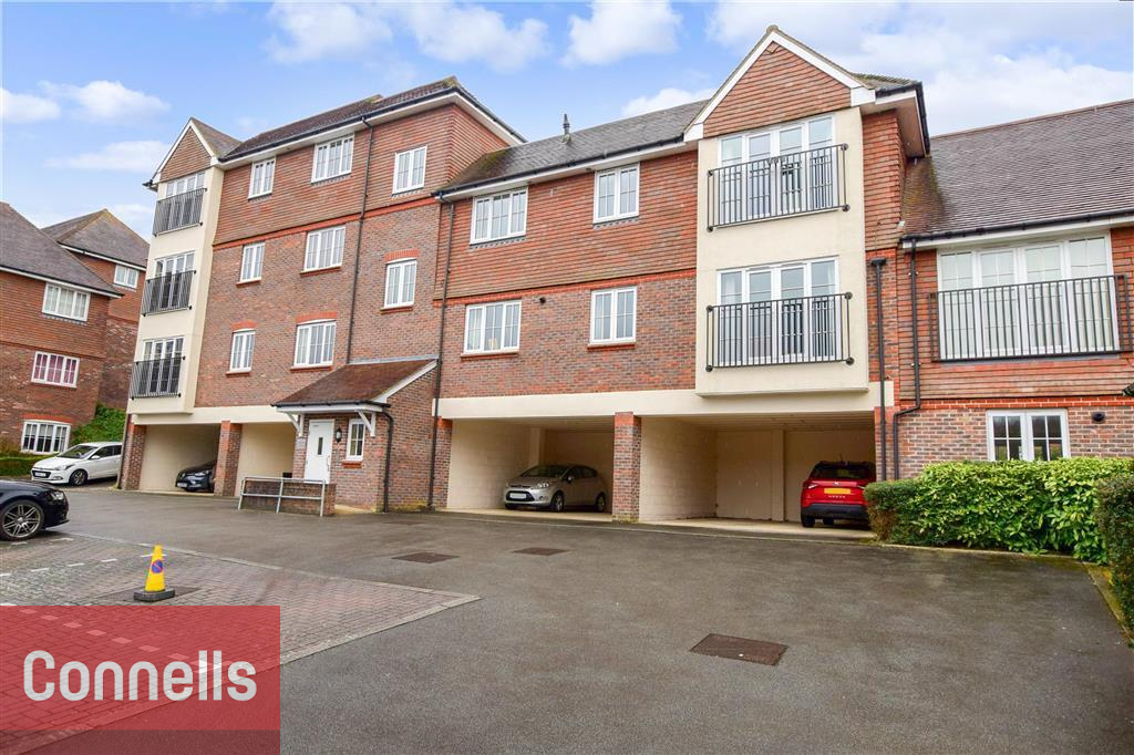 Flat Highbank in Mid Sussex