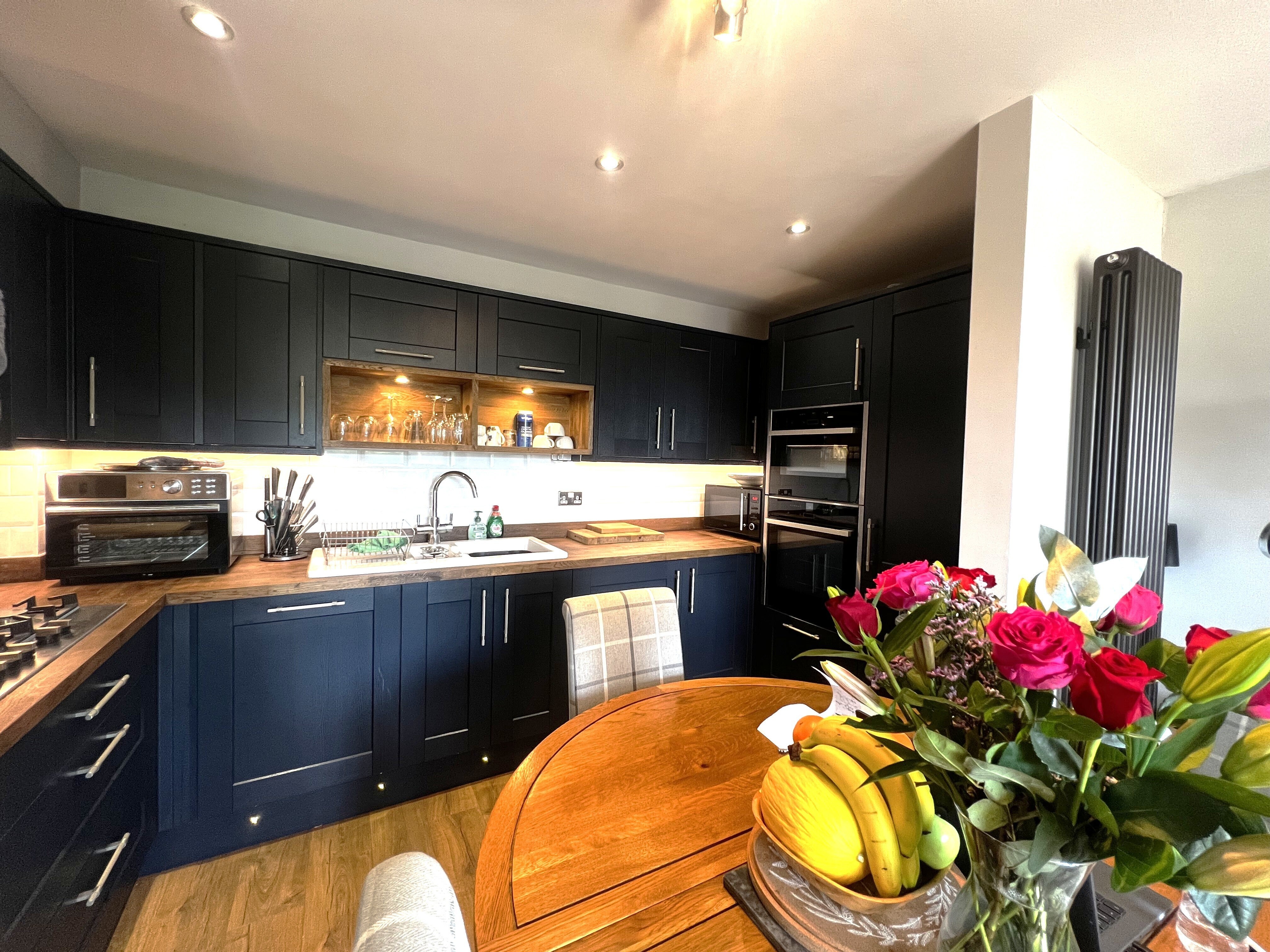 Flat Highbank in Mid Sussex