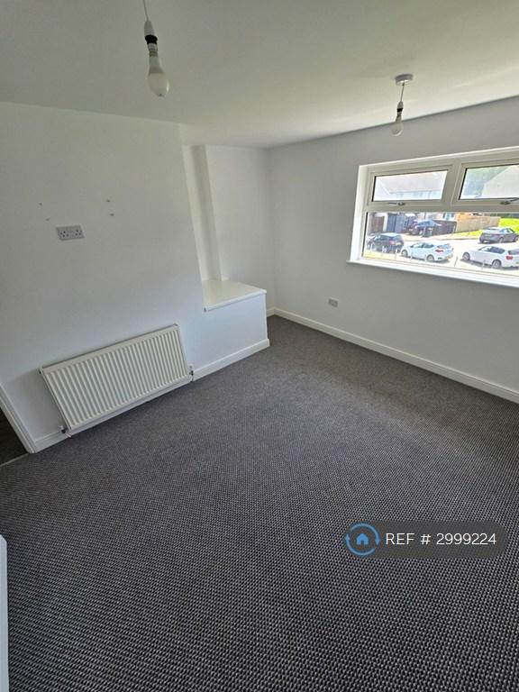 House Livale Walk in Newport