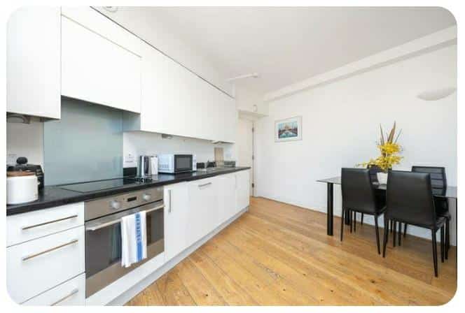 Flat Stroudley Road in Brighton
