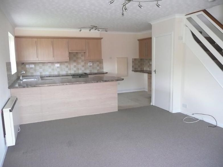 Flat Shanklin Court in Brighton and Hove