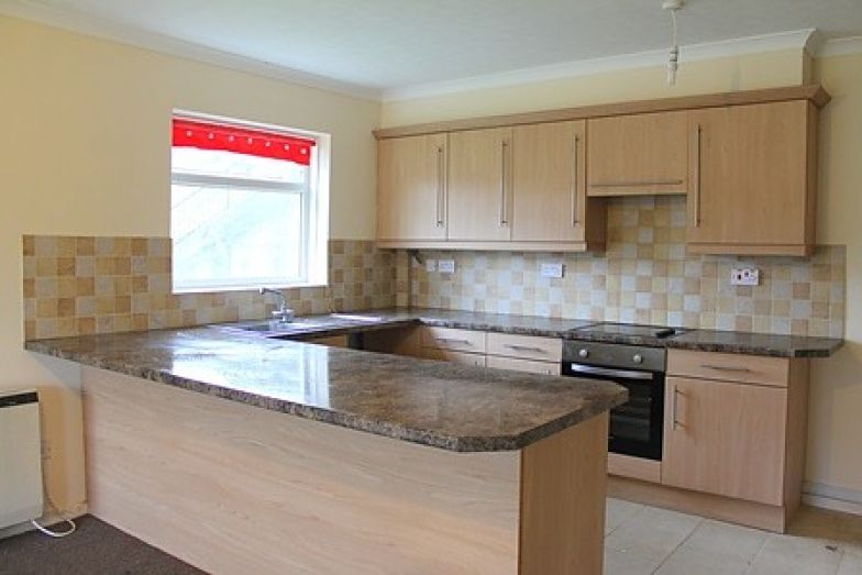 Flat Shanklin Court in Brighton and Hove