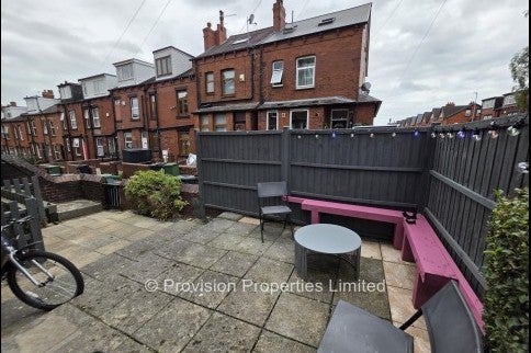 House Delph Lane in Leeds