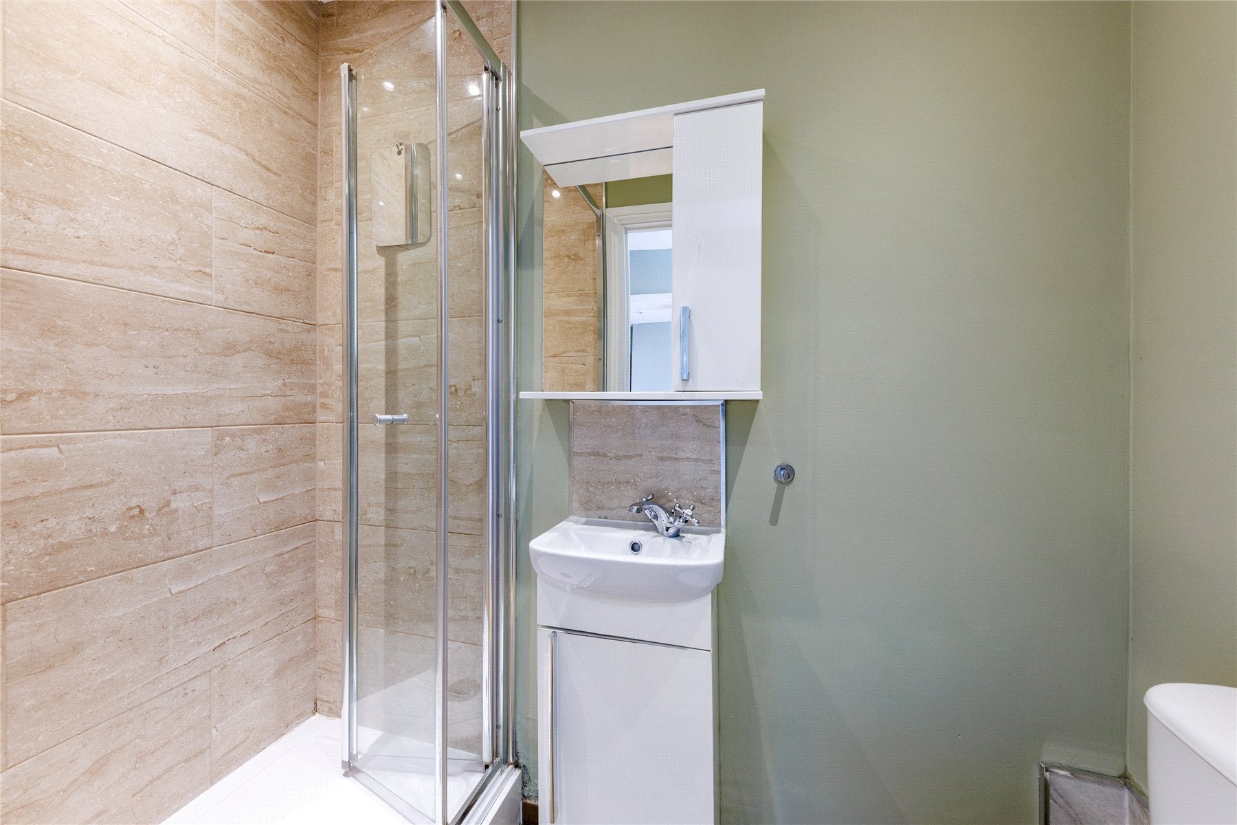 Flat Claverton Street in City of Westminster
