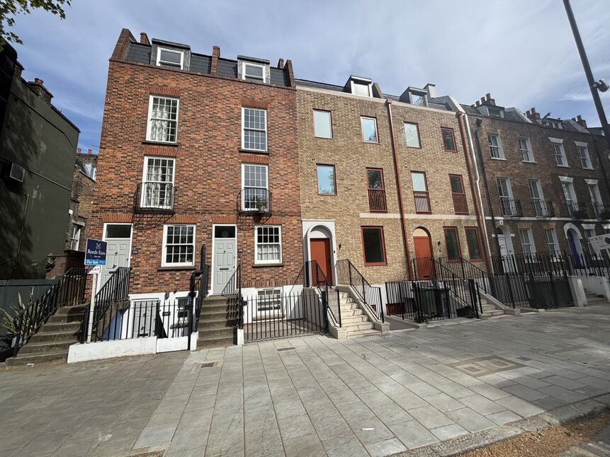 Flat Lambeth Road in Greater London