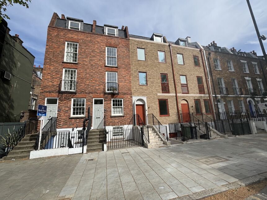 Flat Lambeth Road in Greater London