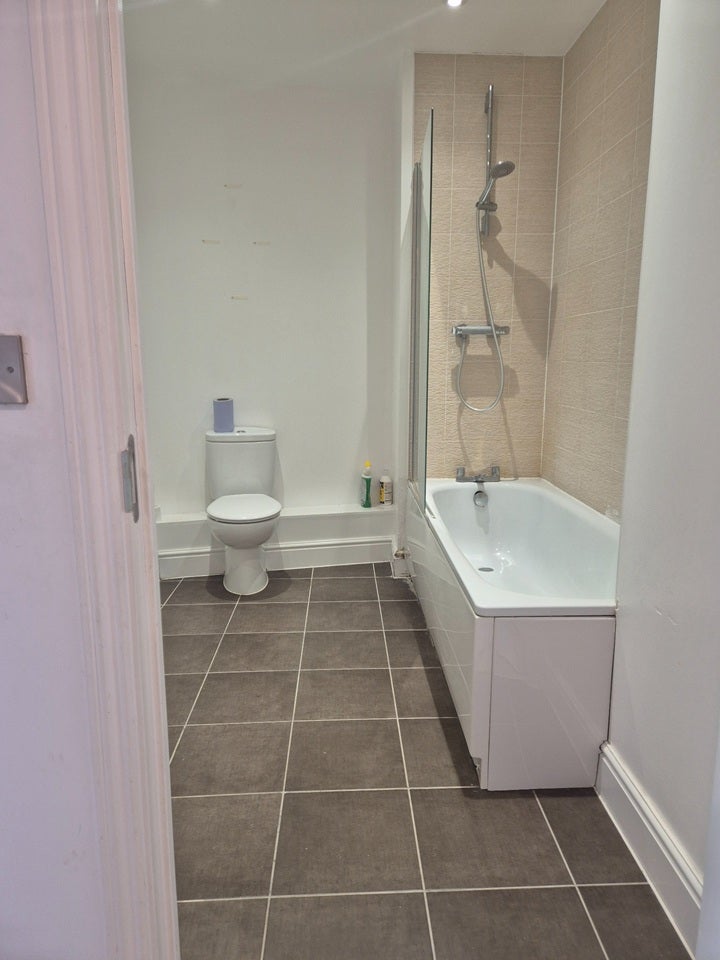 Flat Hunting Place in Greater London