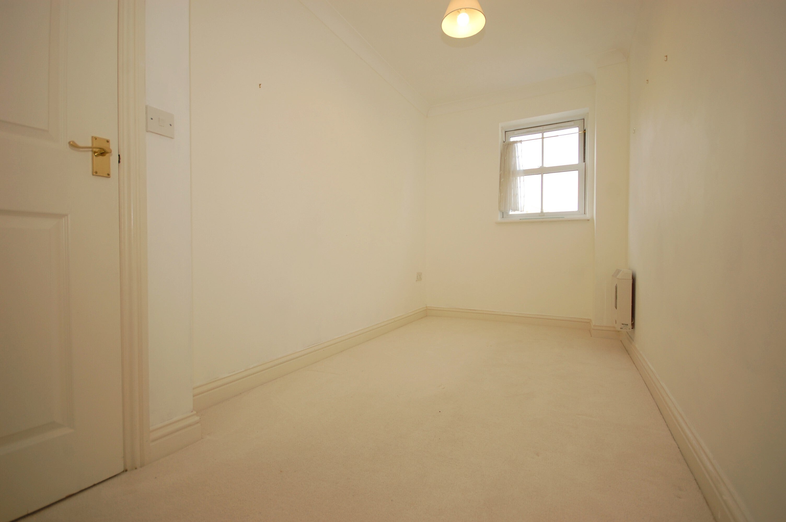 Flat New Town in Wealden