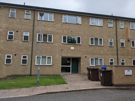Flat Broomgrove Road in Sheffield