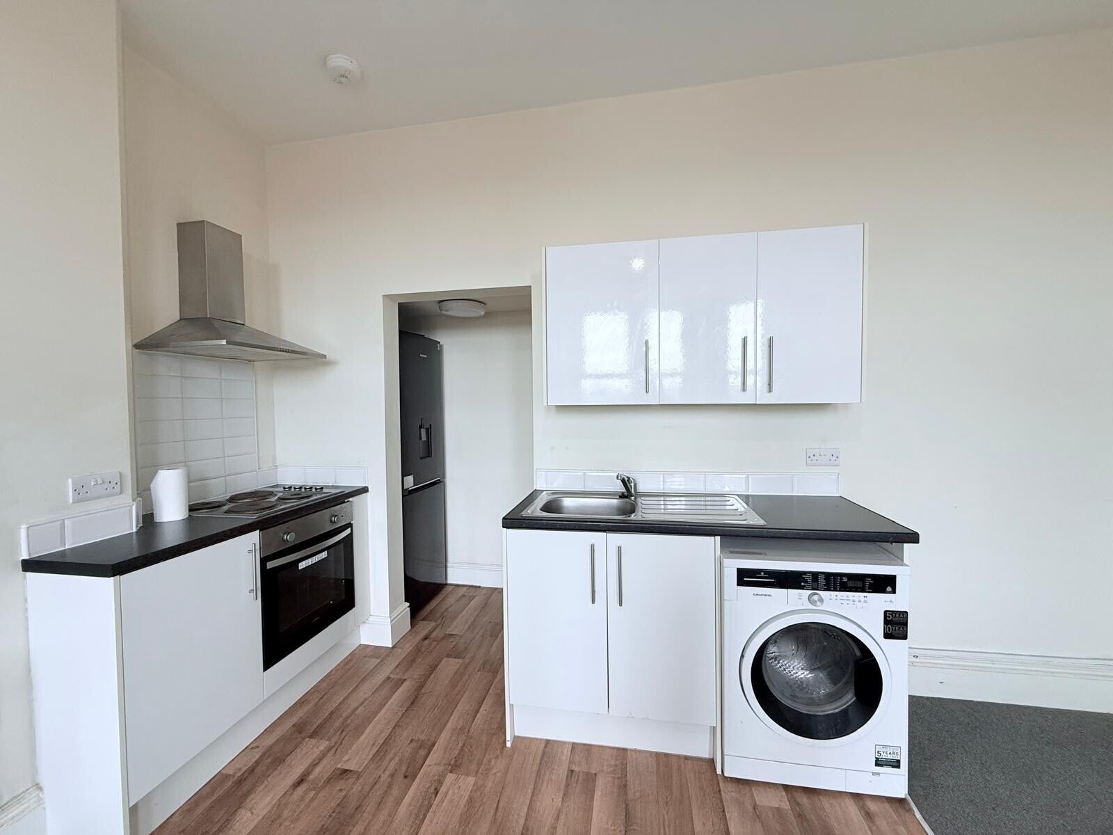 Flat Ebury Road in Nottingham