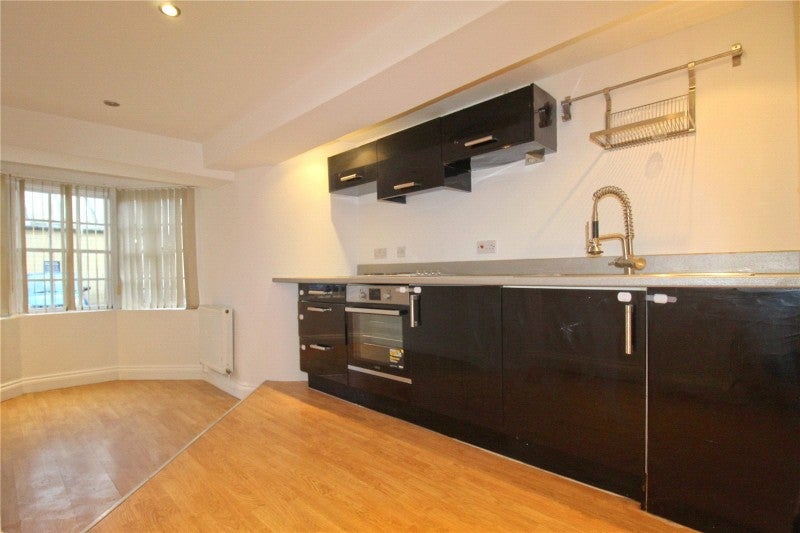 Flat Spa Road in Melksham
