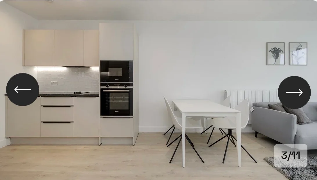 Room Raglan Road in London
