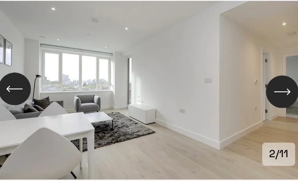 Room Raglan Road in London