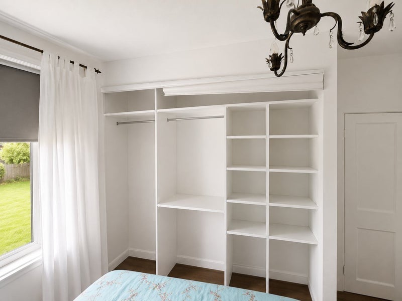 Room Stenhouse Crescent in City of Edinburgh