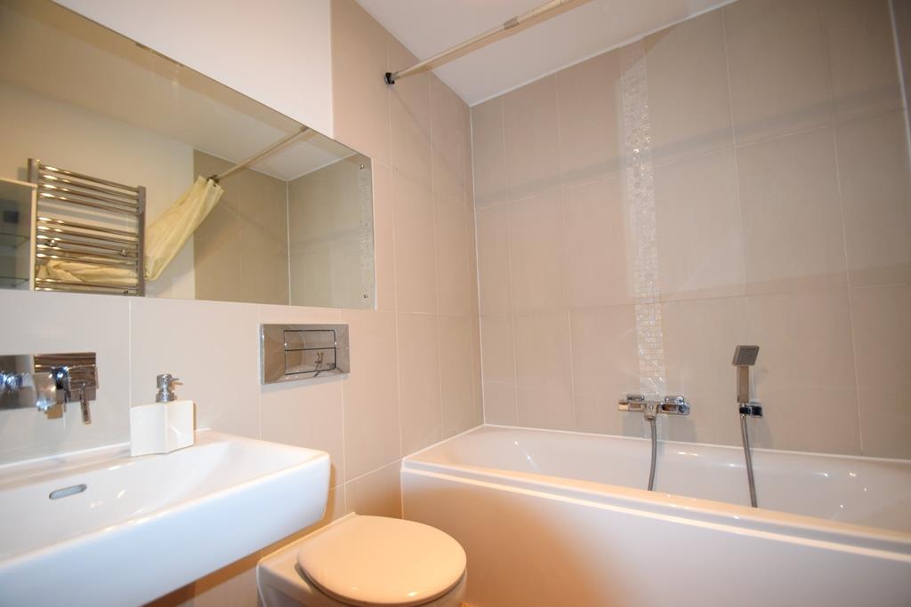 House Evergreen Drive in Greater London