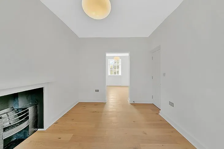 Flat King William Walk in Greater London