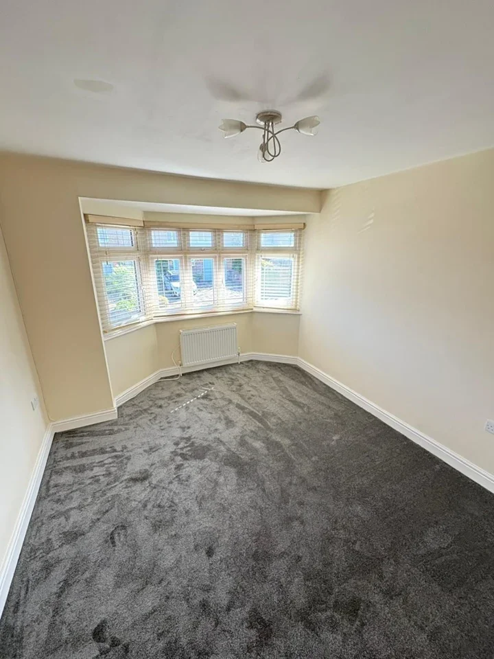 House Garratts Road in Hertsmere