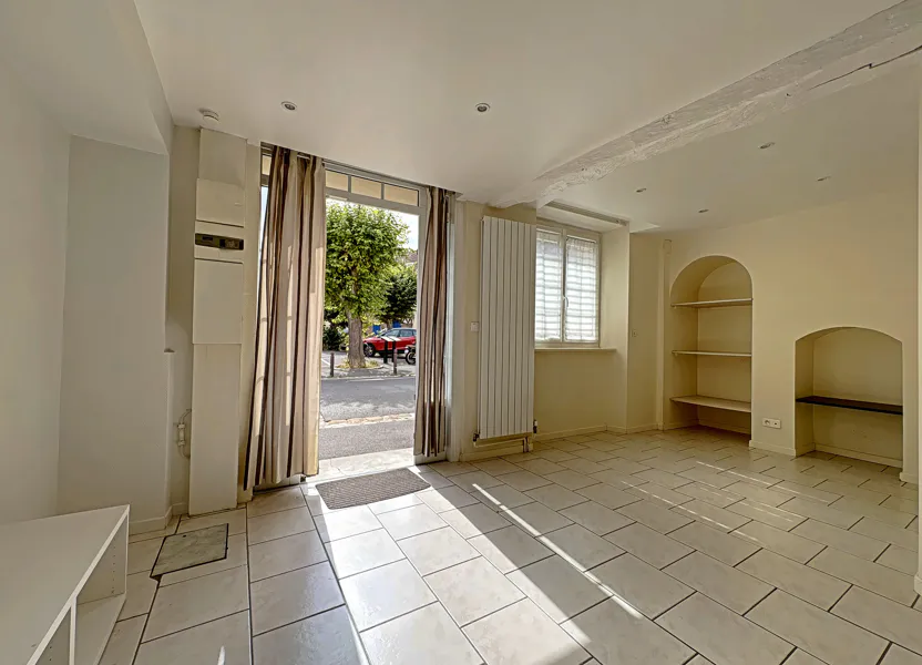 Appartement Place de la République à Saclay