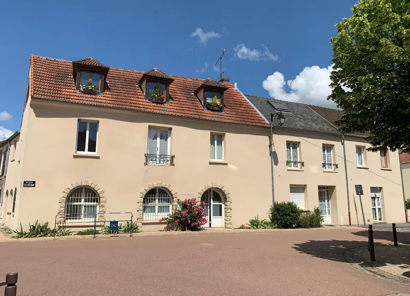 Appartement Place de la République à Saclay