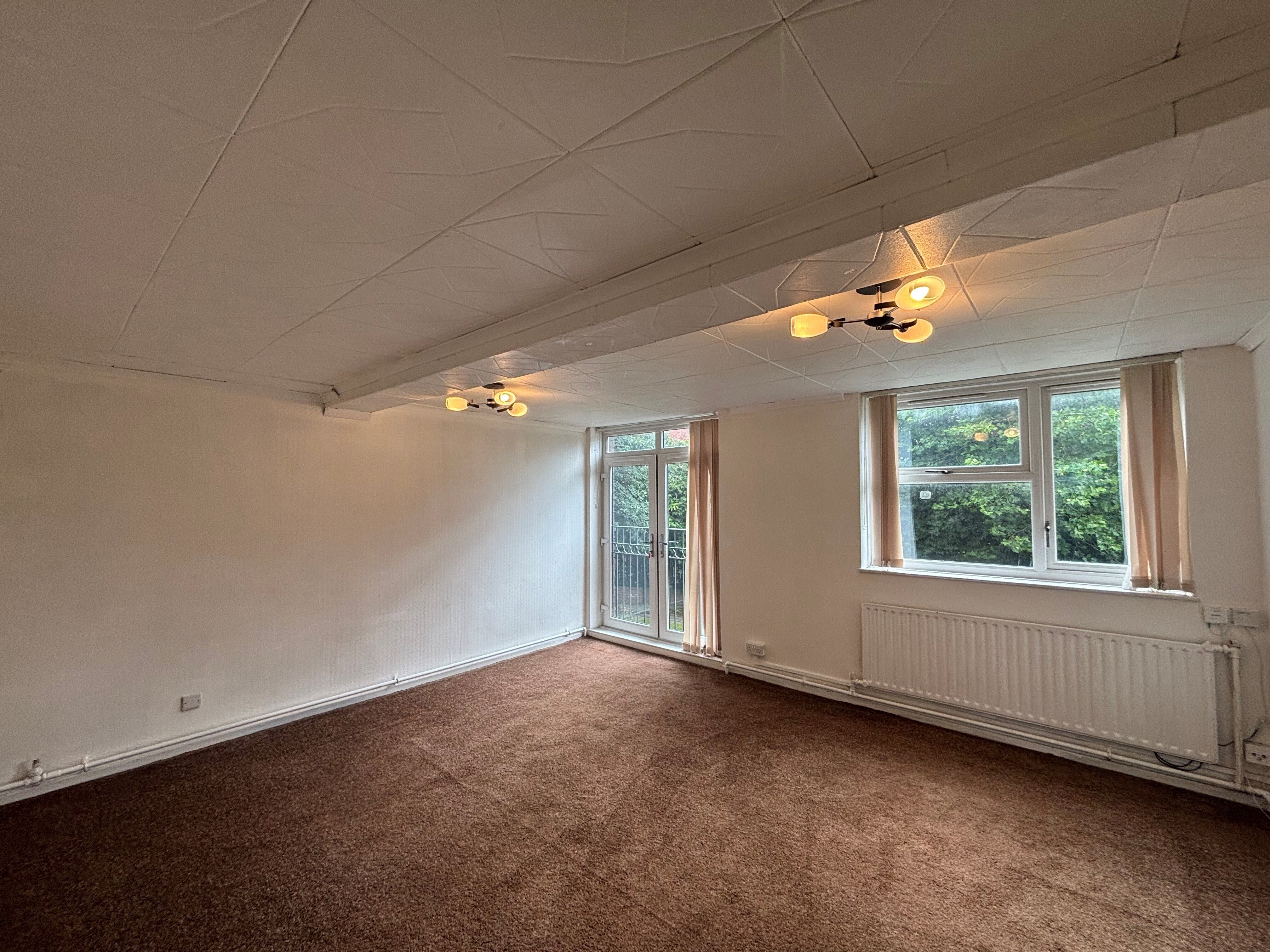 Flat Chesworth Close in Stockport