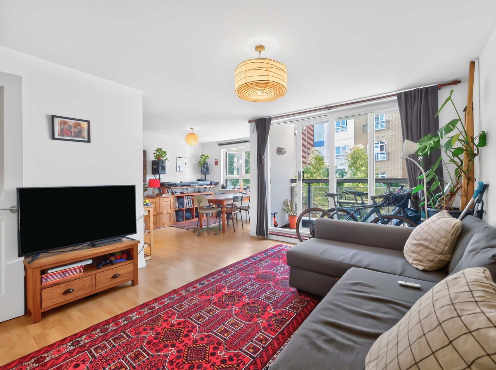 Flat Marcon Place in Greater London