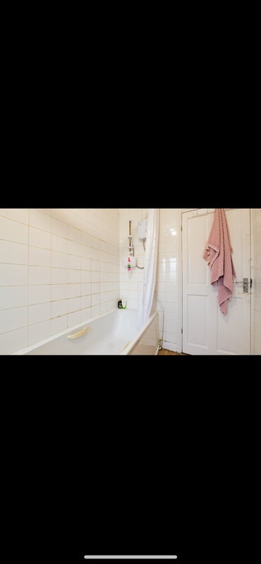 Room Back Mayville Avenue in Leeds