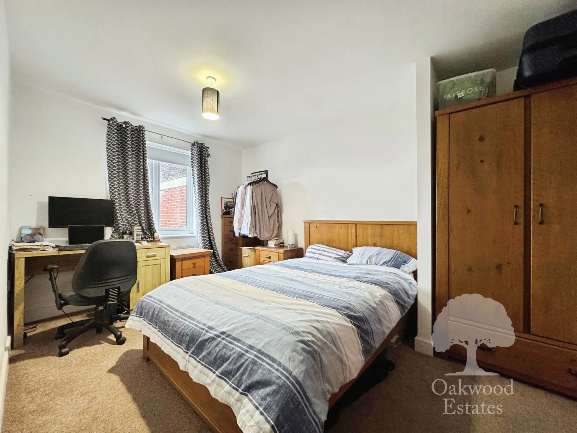 Flat Kingsquarter in Maidenhead