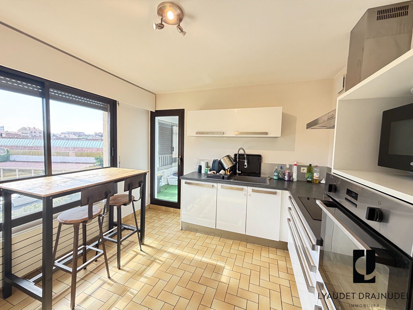 Flat Rue des Marronniers in Perreux