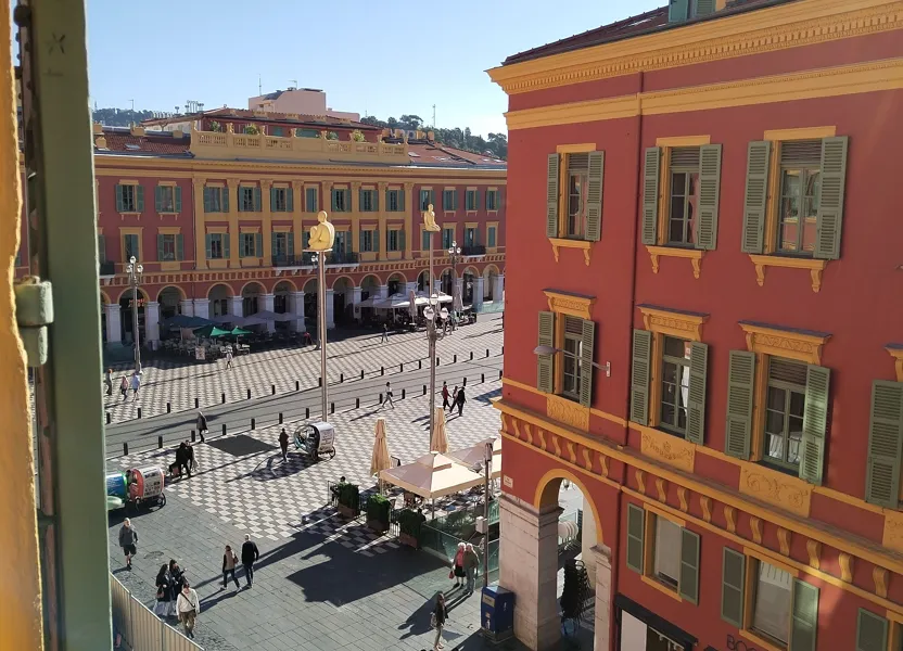 Flat Rue Deudon in Nice
