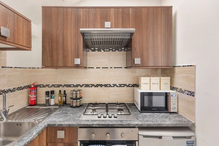 Flat Goswell Road in City of London