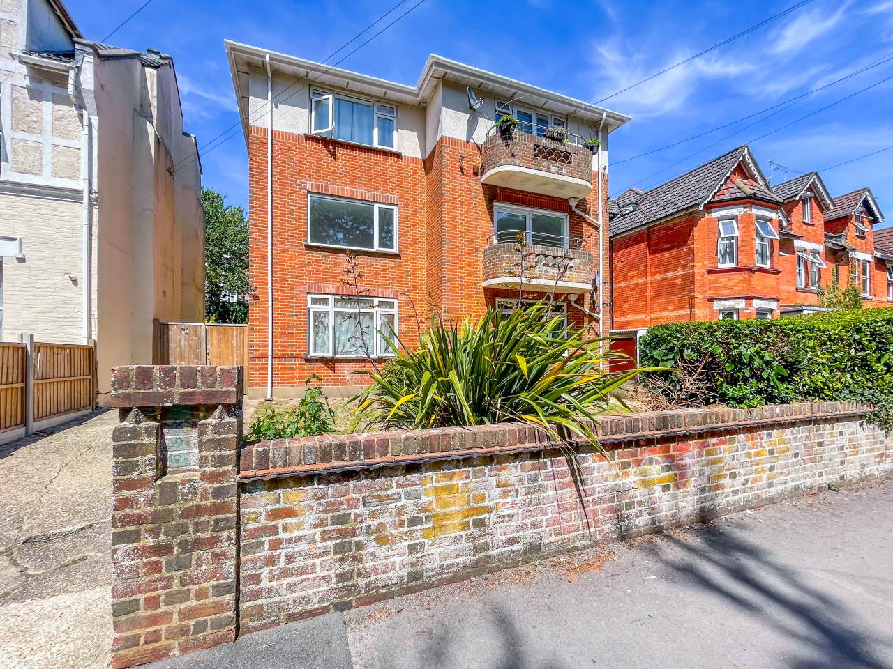 Flat Spencer Road in Bournemouth