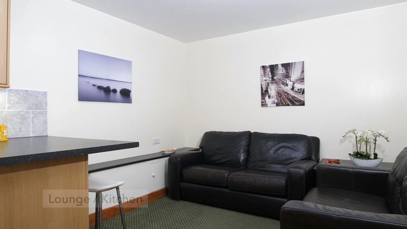 Flat Adelphi Street in Preston