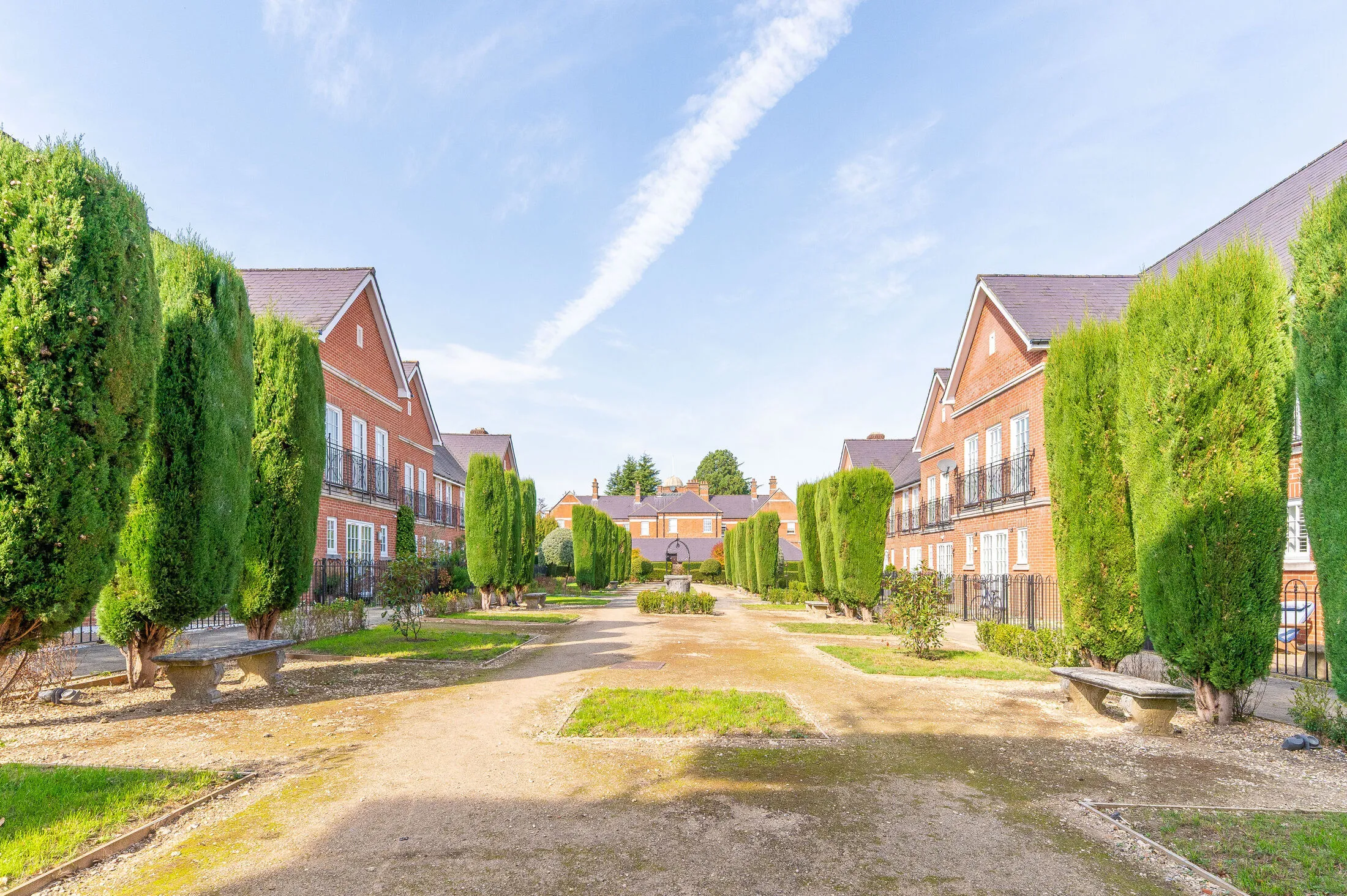 Flat Cayton Road in Reigate and Banstead