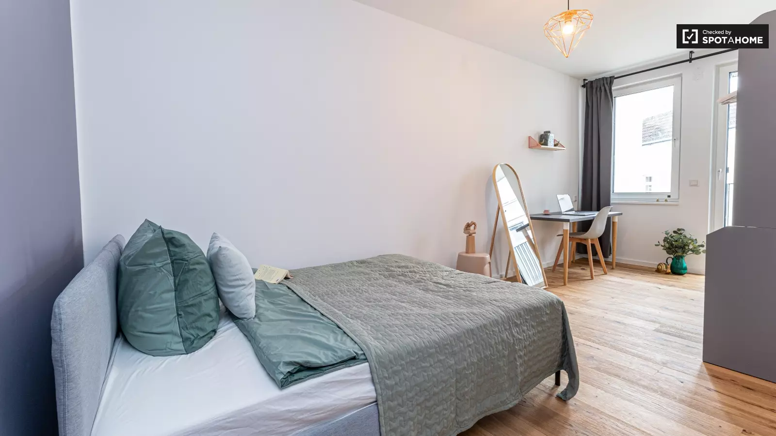 Wohnung Cunostraße in Berlin
