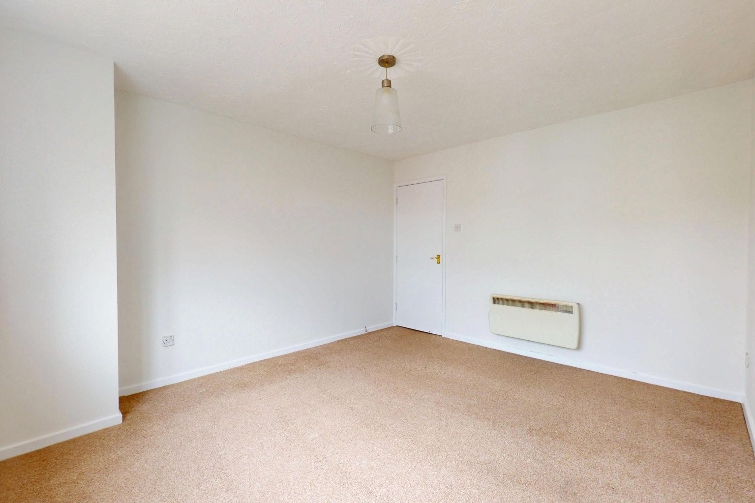 Flat Gresley Close in Madeley