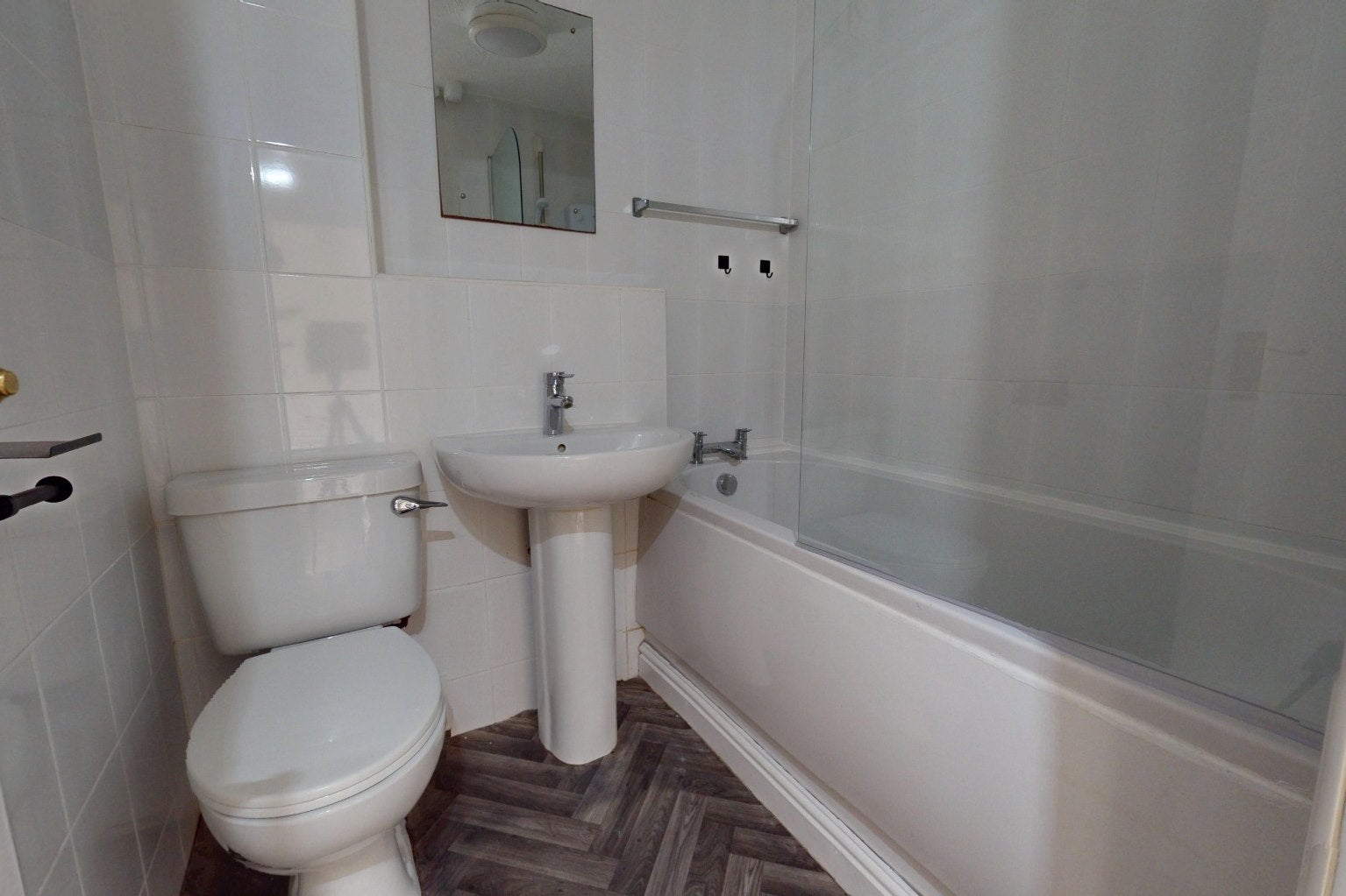 Flat Gresley Close in Madeley