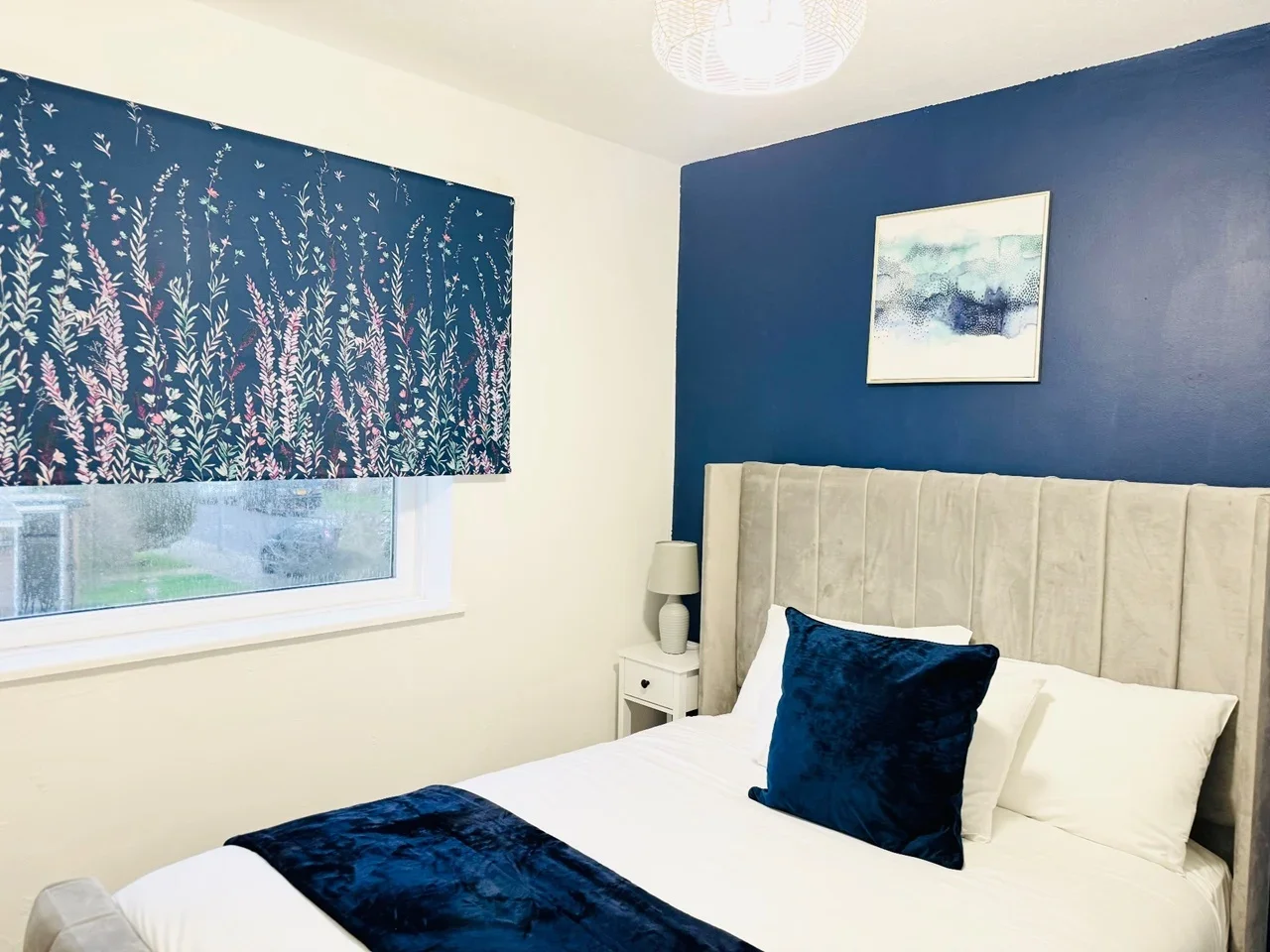 House St Peters Close in Greater London