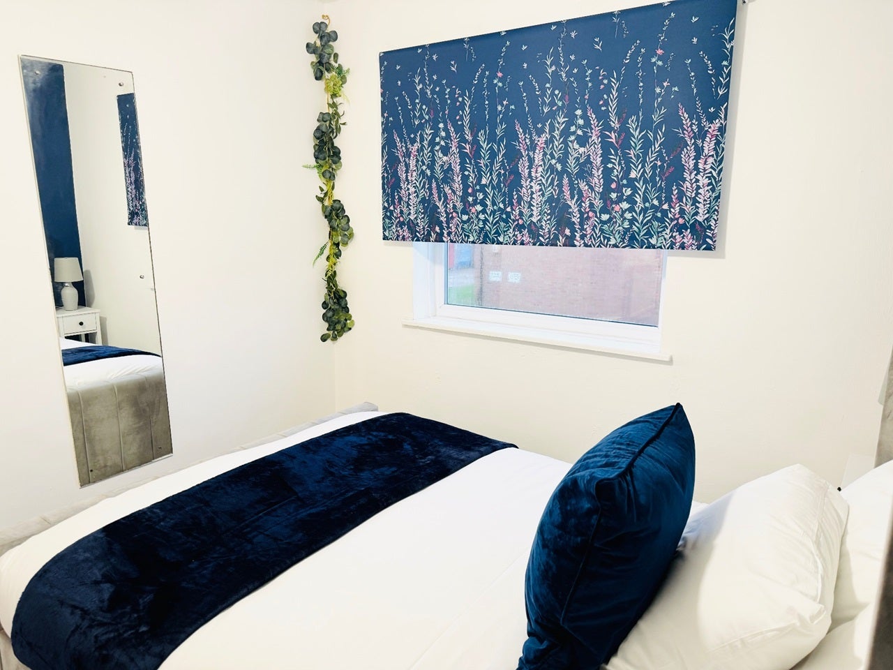 House St Peters Close in Greater London