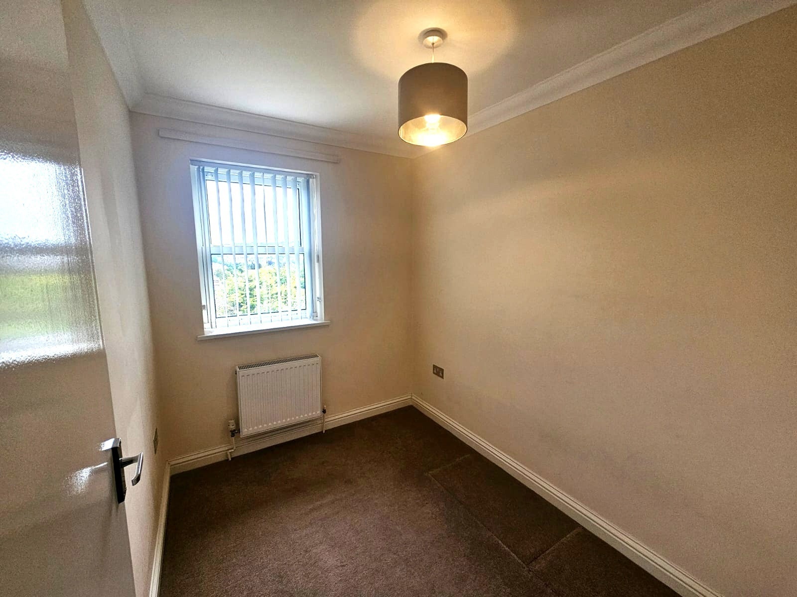 Flat Rawlyn Road in Paignton