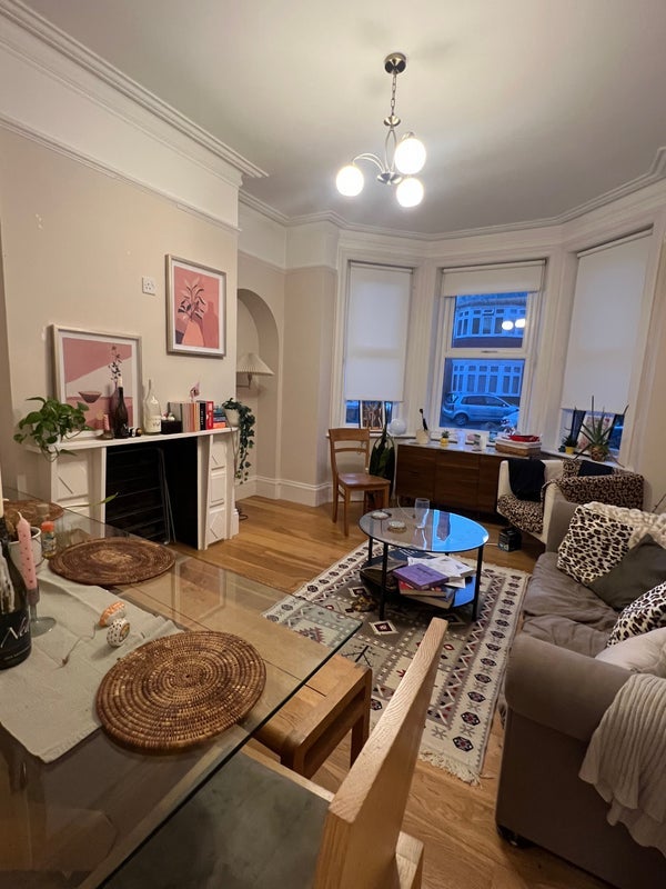 Room Alwyne Road in Greater London