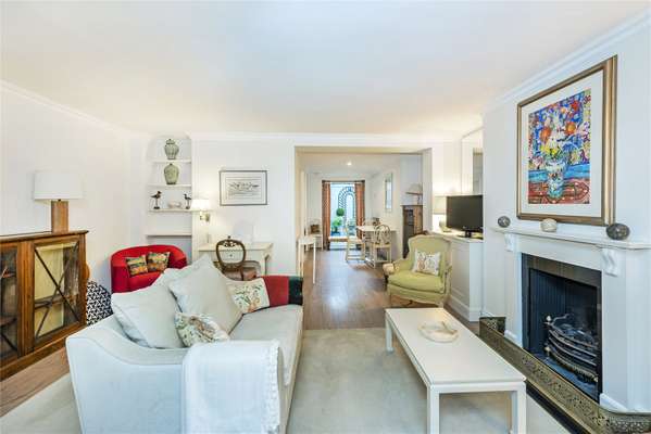 Flat Howson Terrace in Greater London