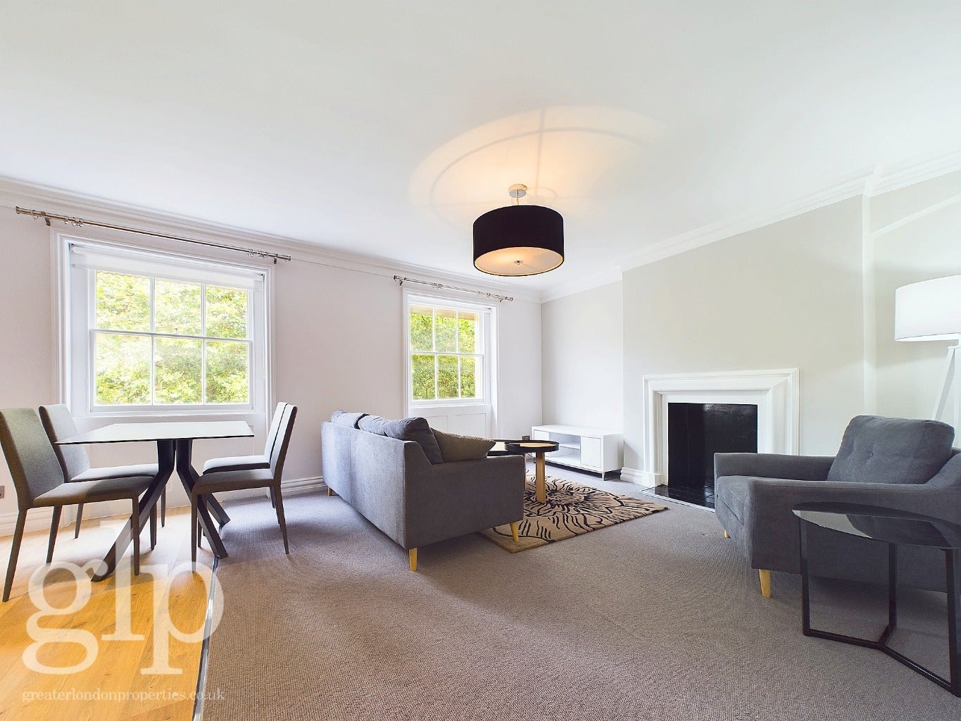 Flat Connaught Square in City of Westminster