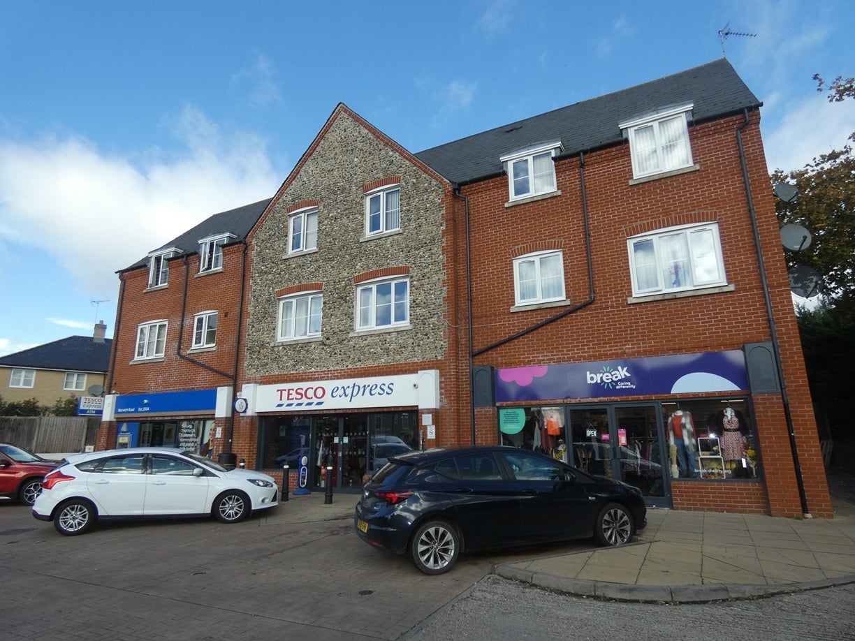 Flat Norwich Road in Breckland District