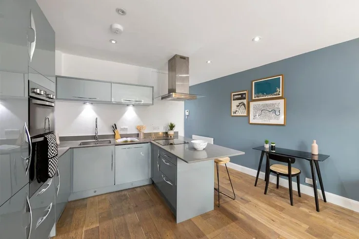 Flat Penton Rise in Greater London