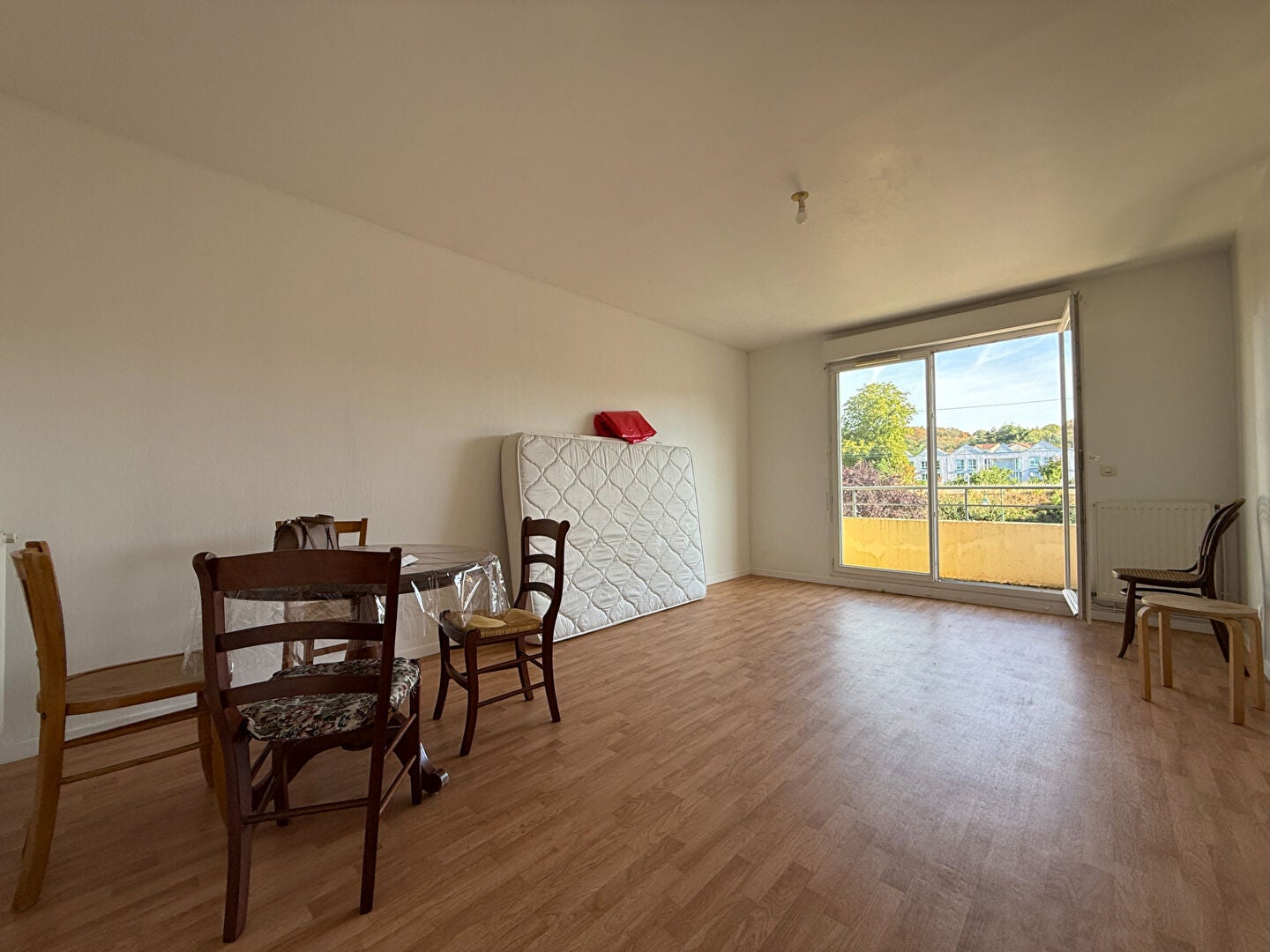 Flat Rue Debertrand in Dourdan