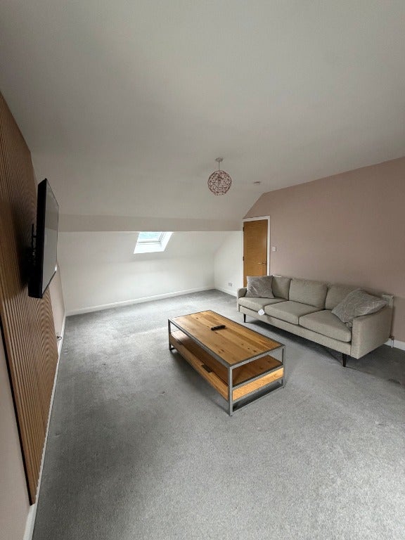Room Bank Street in Aberdeen City
