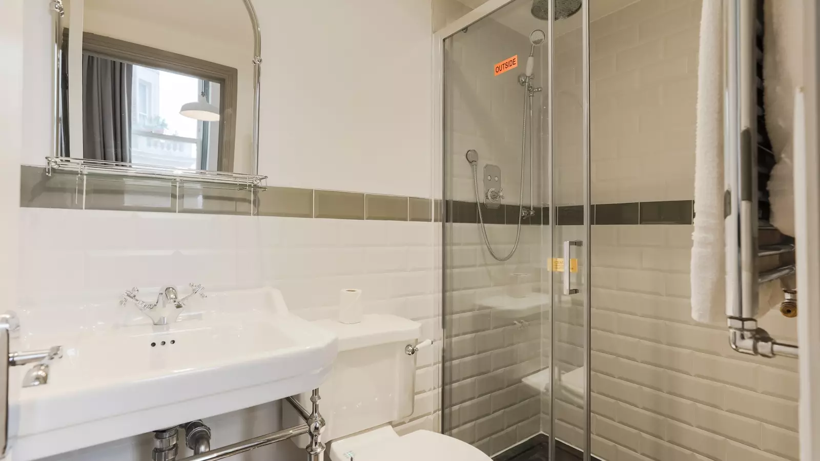 Flat Nevern Square in Greater London