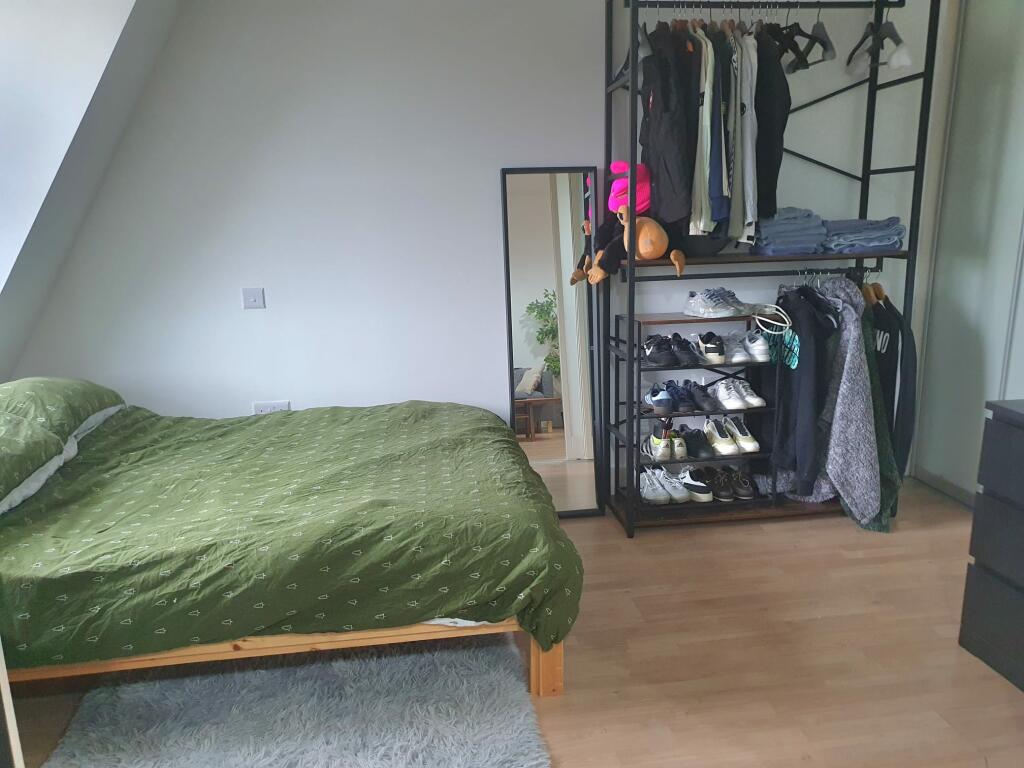Flat Weevil Lane in Gosport