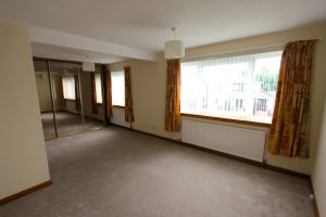 House Heatherbrae in Bishopbriggs