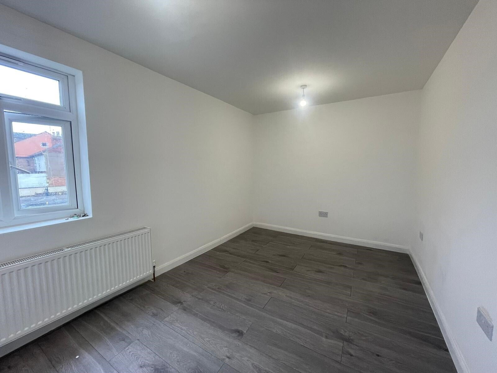 Flat Hockliffe Street in Leighton Buzzard